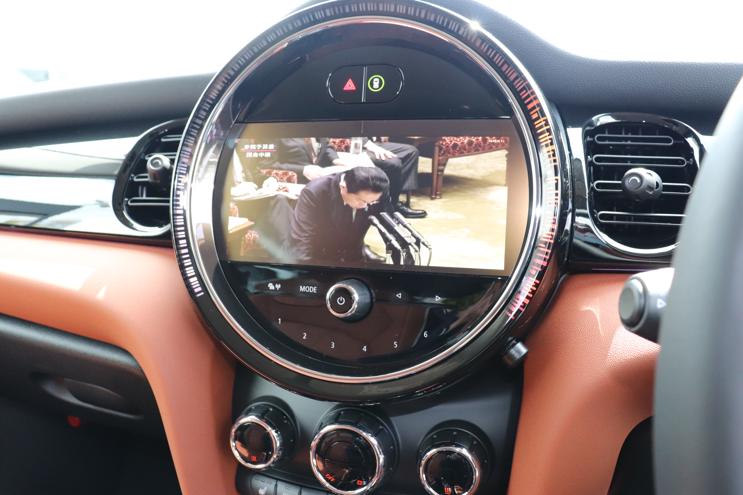 クーパーSD 後期モデル ワンオーナー 茶革 フルセグ スマホ