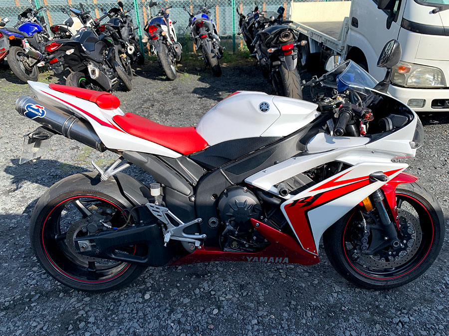 京都 中古バイク YAMAHA YZF-R1 – 京都のバイクショップSPEC-M
