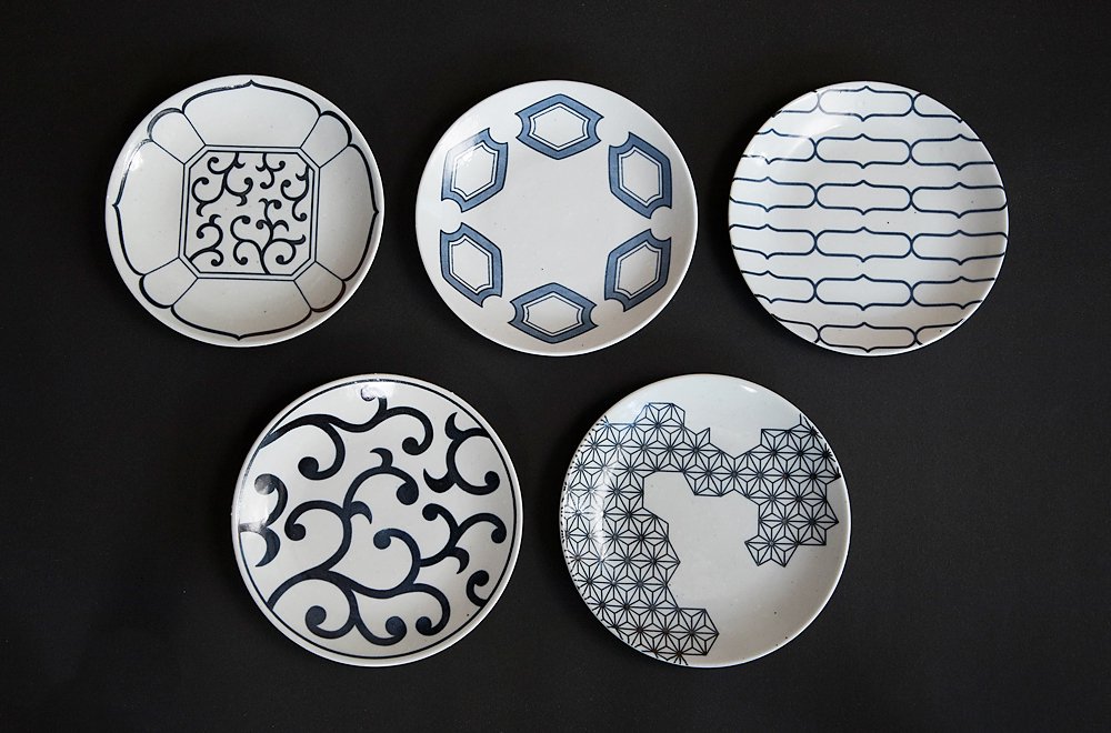 染付五寸皿 呉須 - 製品一覧 - Sゝゝ（エス） ウェブサイト ／ 日本の