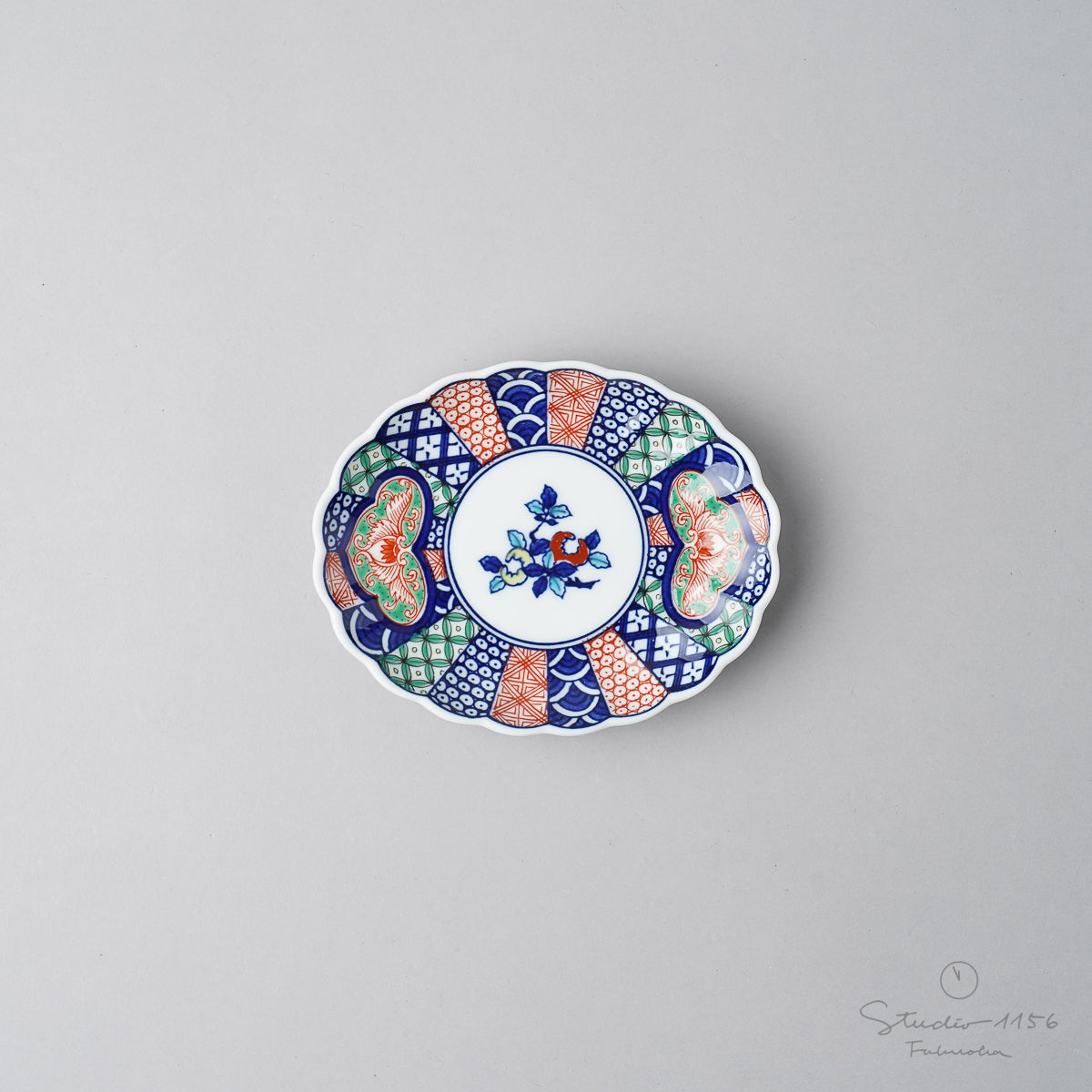 有田焼 染錦懐古伊万里 楕円小皿 11cm 其泉窯の通販｜Studio1156