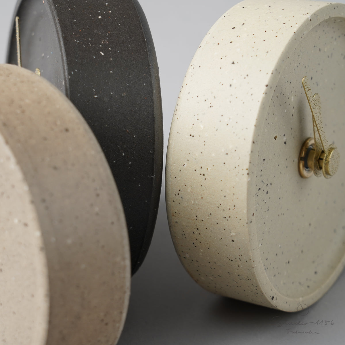 美濃焼 colon:antique 陶器時計 置き時計 電池付 SUGYの通販