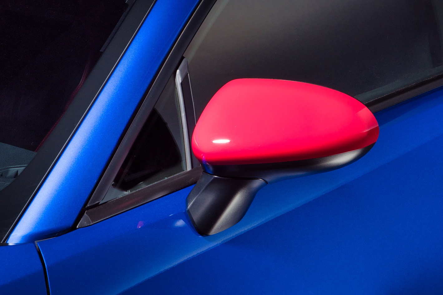 SUBARU BRZ（ZD）用「ドアミラーカバー （チェリーレッド）」新規設定