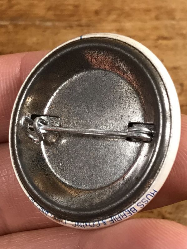 Is It Friday Yet? Pinback メッセージ ビンテージ 缶バッジ 缶バッチ