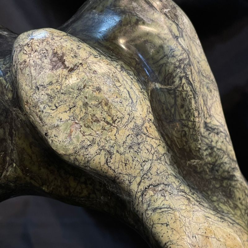 蛇石（へび石） ｜ パワーストーン・天然石・原石の専門店ワンハート