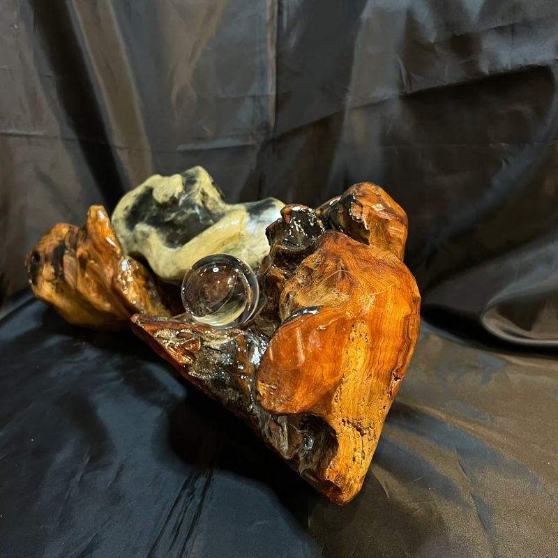 蛇石・木製台座付（へび石） ｜ パワーストーン・天然石・原石の専門店