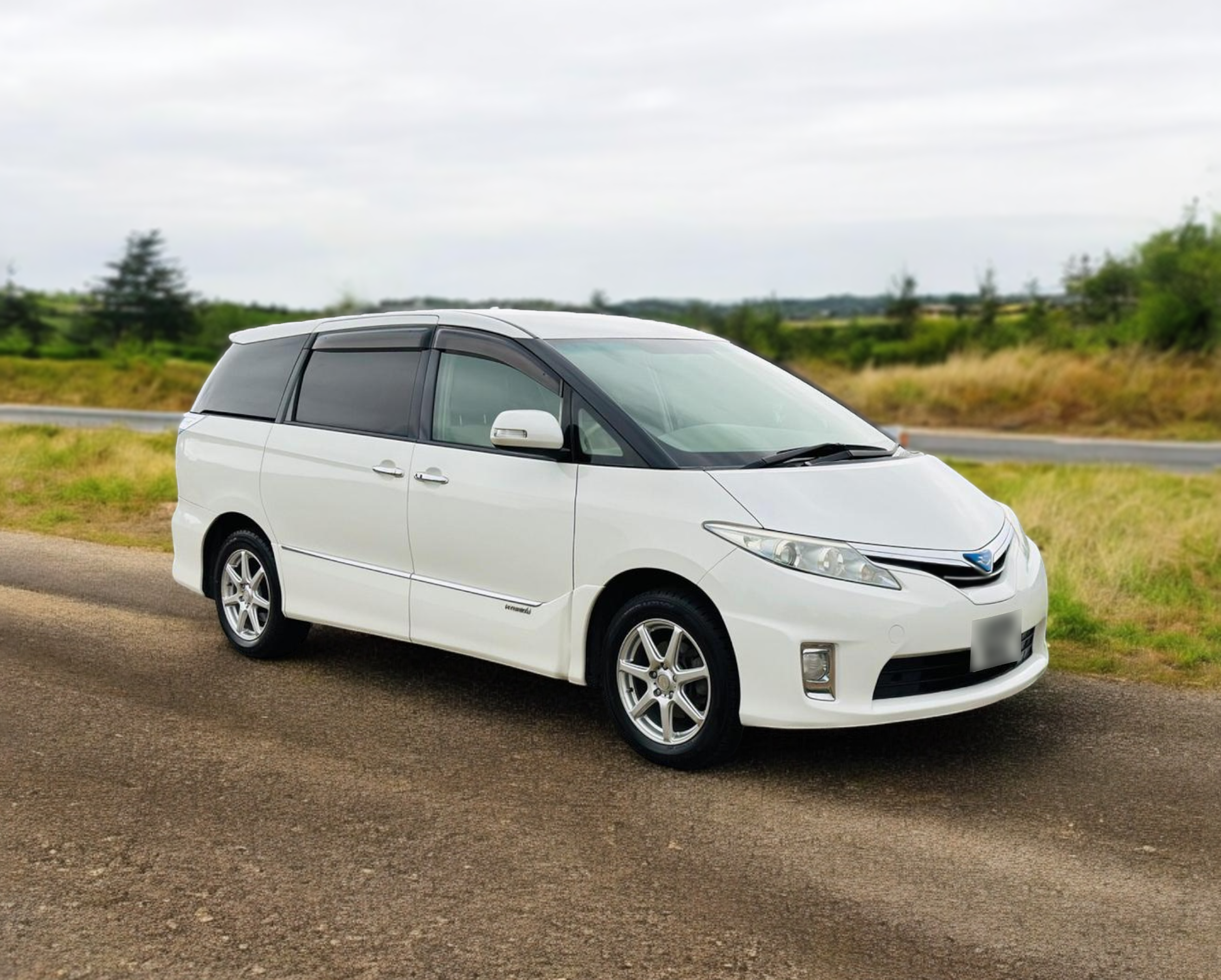 Toyota Estima Hybrid for Sale in Australia – 7 & 8 Seater Hybrid
