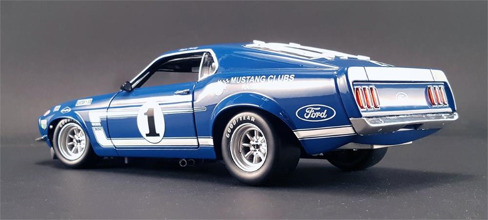 ミニカー 1/18 Ford Mustang Boss 302 Trans-Am 1969 Ford Mustang
