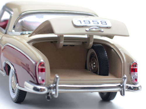 1958 Mercedes-Benz 220 SE Coupe – sunstarmodelcars