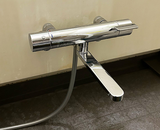 工事費込み】TOTO 浴室用水栓『GG』 水道蛇口｜TBV03401J1