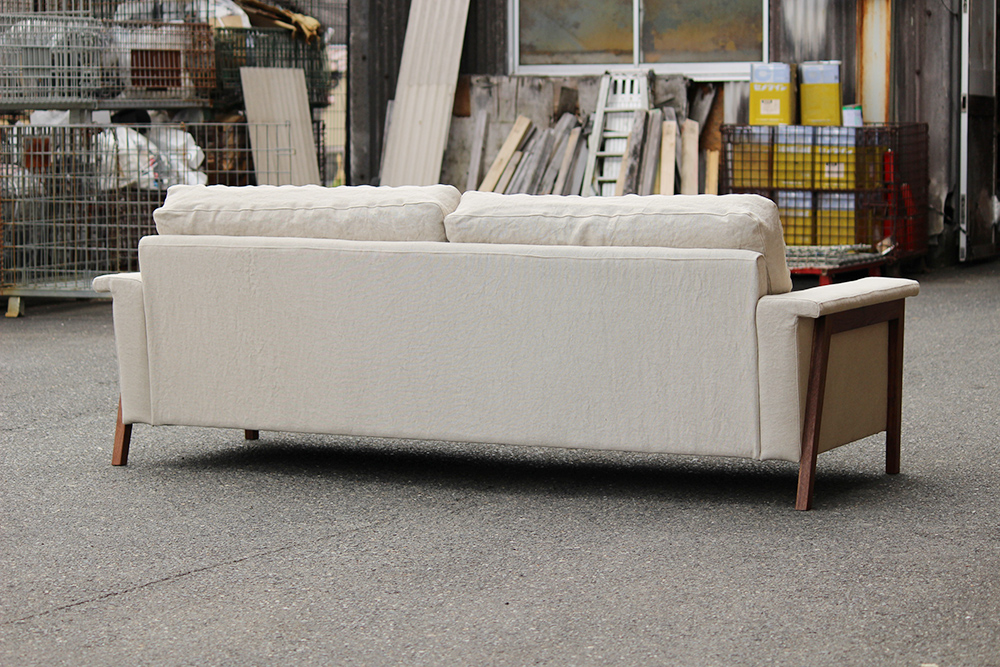 Cloud ソファ 2.5人掛け｜羽毛クッションで“雲の上”の座り心地