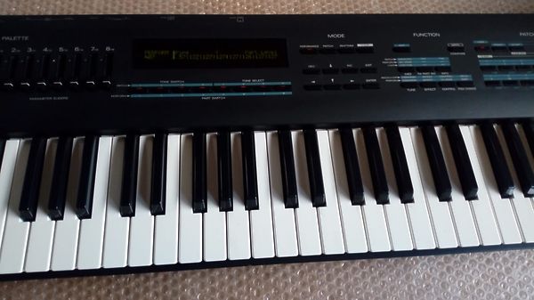 ROLAND 122S38□Roland シンセサイザー JV-90 VE-GS1付き□ JV-90