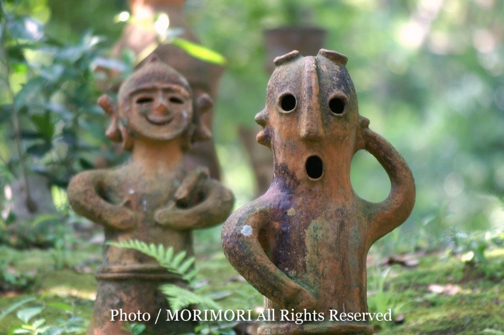 埴輪（はにわ）の写真｜平和台公園