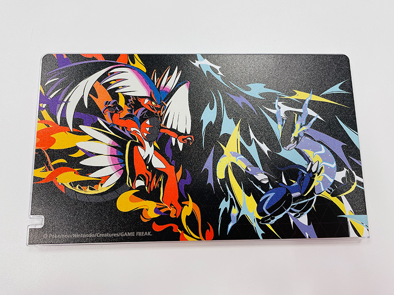 コライドンとミライドンにフォーカスしたグッズ「TREASURED WAY HOME