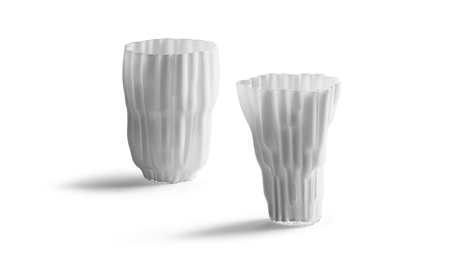 花瓶、ボウル、収納家具 - ポルトローナ・フラウ