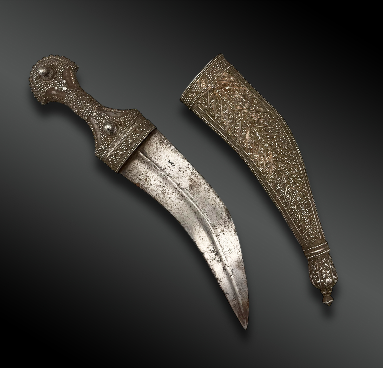 Dagger called Jambiya - Yemen - 19th century | Paul Bert Serpette