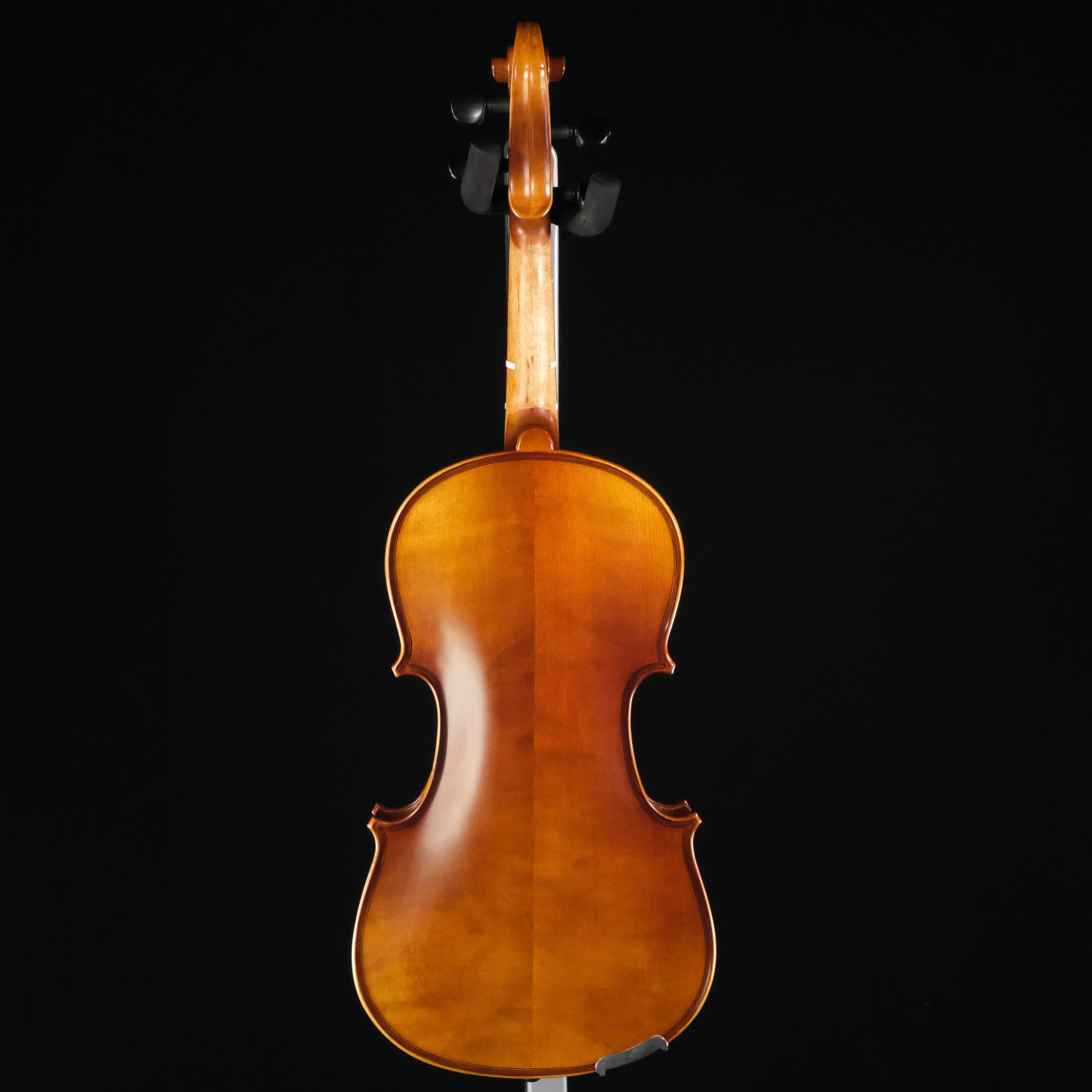 William Lewis & Son Model WL46E4CHPM 'Somerset' 4/4 Violin Outfit