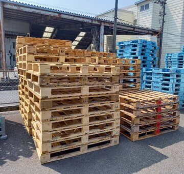 NO.6278 【中古】木製パレット 1200×1000×140(mm) – 木パレ.com