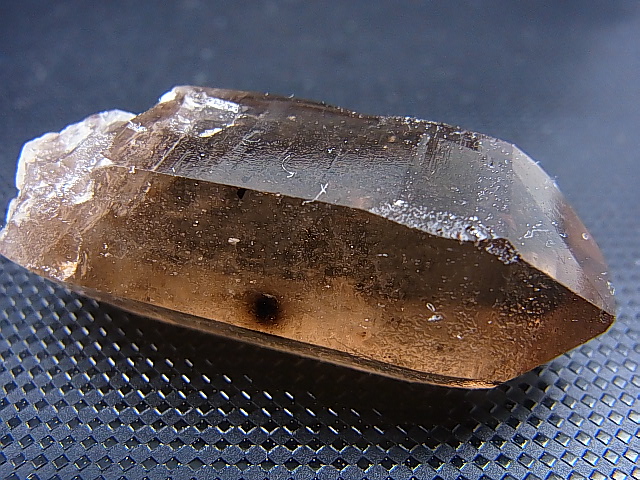 スカルドゥ産スモーキークオーツ（ホットスポット付き） 30.9g