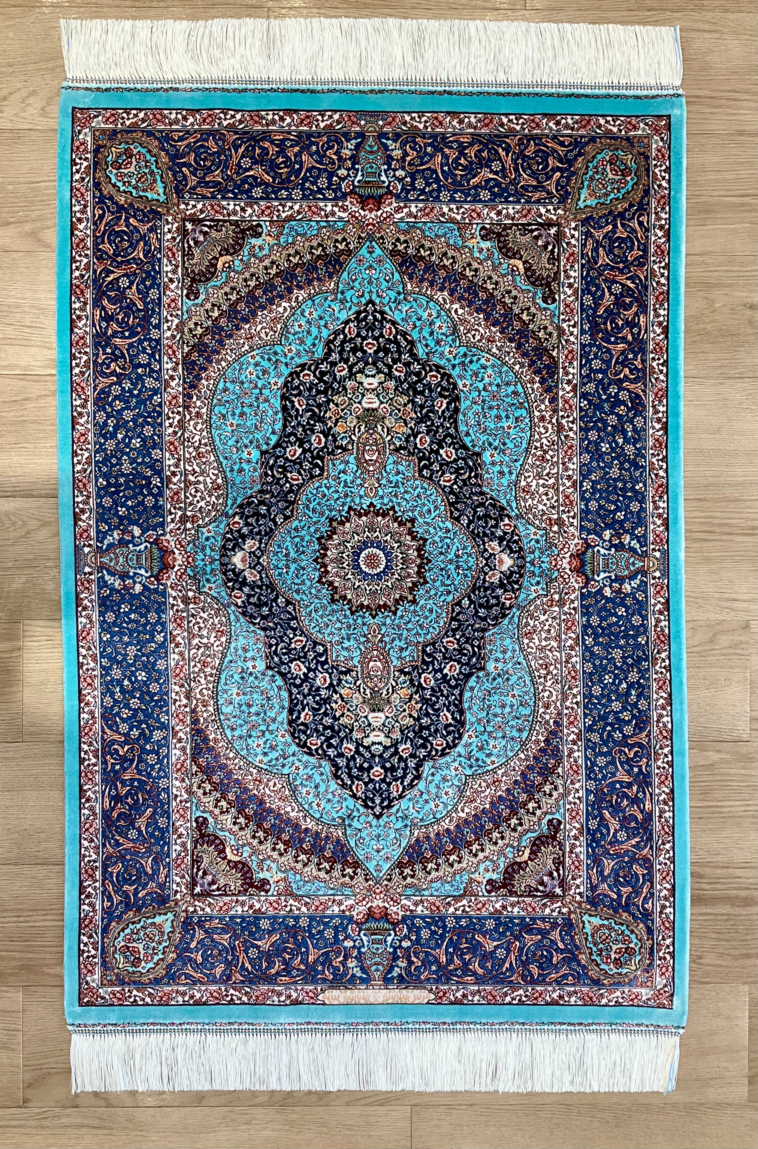 ペルシャンシルク（機械織） – ペルシャ絨毯専門店 ペルシャンパトリス