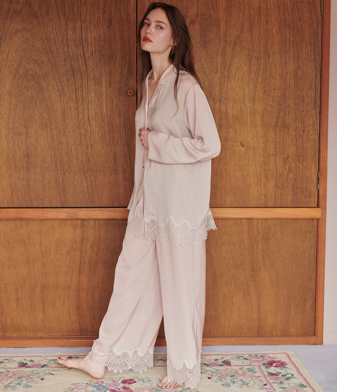 ジャルディーノサテンシャツパジャマ(ワンサイズ ピンク): SALON by