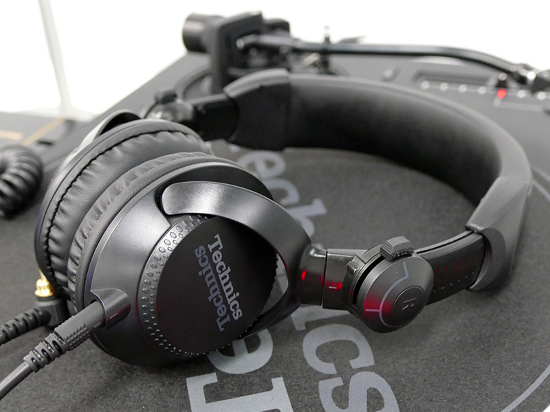 テクニクスの定番DJヘッドホン「DJ1200」が最新仕様の新モデルに。新