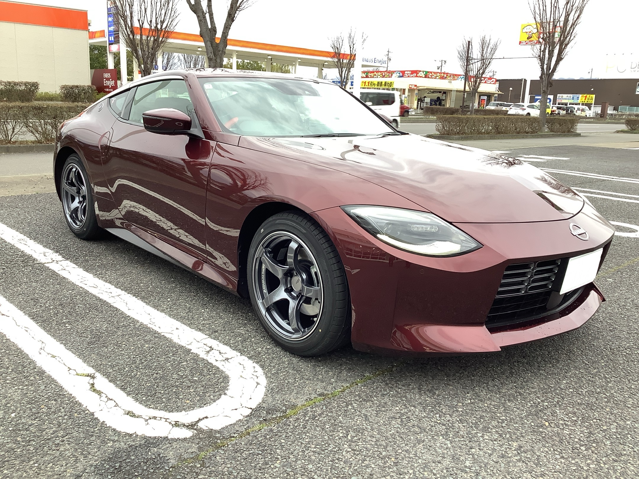 NISSAN R34 フェアレディZ | タイヤはピットイン