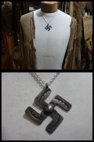 ナバホ 20〜40年代Antiqie 卍（スワスティカ） TOP