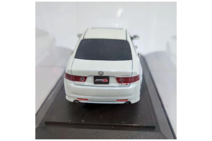 EBBRO HONDA ACCORD EURO R プレミアムホワイトパール 1/43 ホンダ