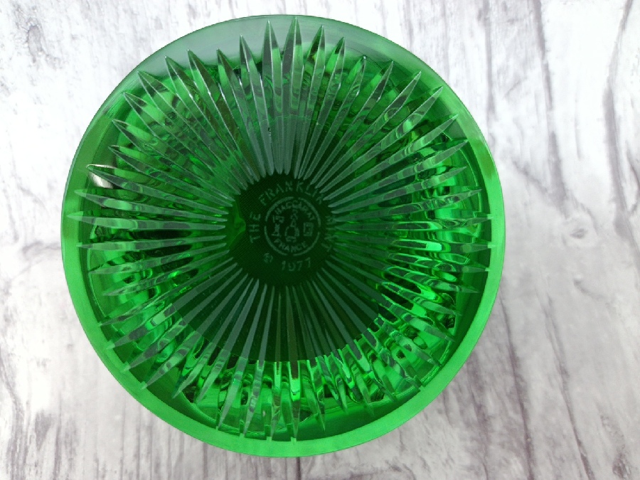 Baccarat バカラ フランクリンミント クリスタル ペーパーウェイト入荷