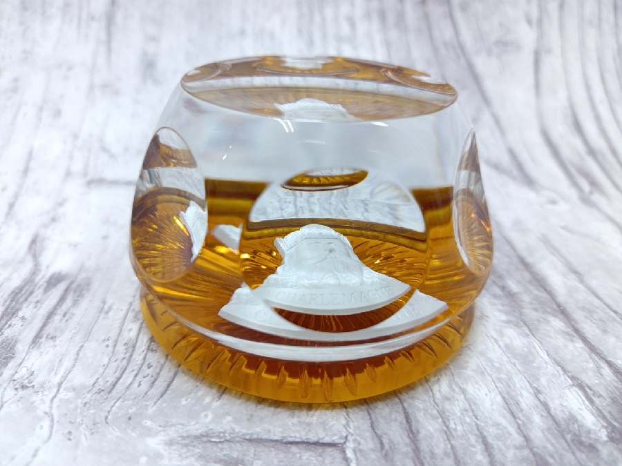 Baccarat バカラ フランクリンミント クリスタル ペーパーウェイト入荷