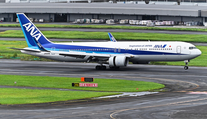 31664_Boeing-767-