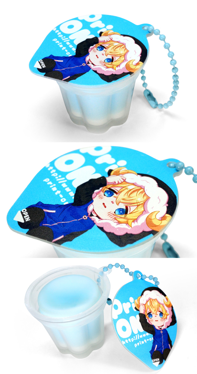 グッズ プリン型キーホルダー 使用例