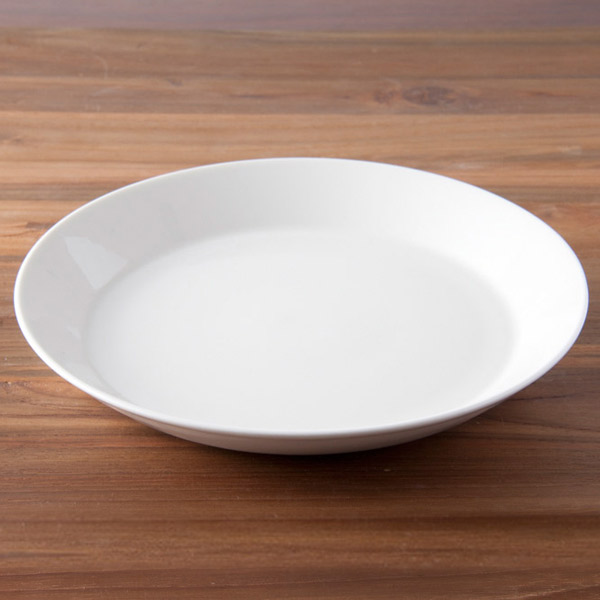 イッタラ ティーマ プレート 23cm ホワイト / iittala TEEMA | 食器と