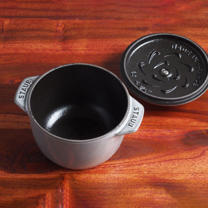 ストウブ ラ ココット デ ゴハン S 12cm グレー / staub | 食器と料理