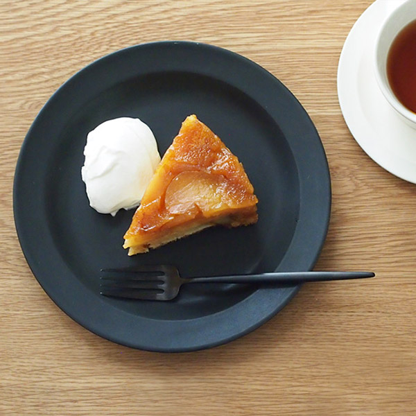 SAKUZAN Sara プレート 20cm 7” ブラック | 食器と料理道具の専門店