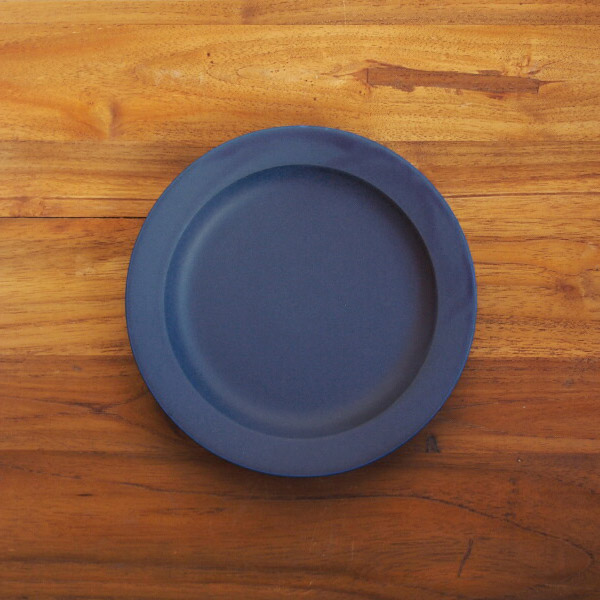 SAKUZAN Sara プレート 20cm 7” ブラック | 食器と料理道具の専門店