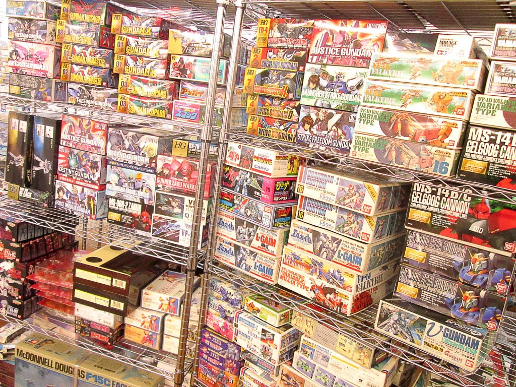 マクロスやガンダムなどのプラモデルを240点以上、岡山県総社市よりお