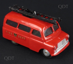 Corgi Toys 405M Bedford Fire Tender - QDT