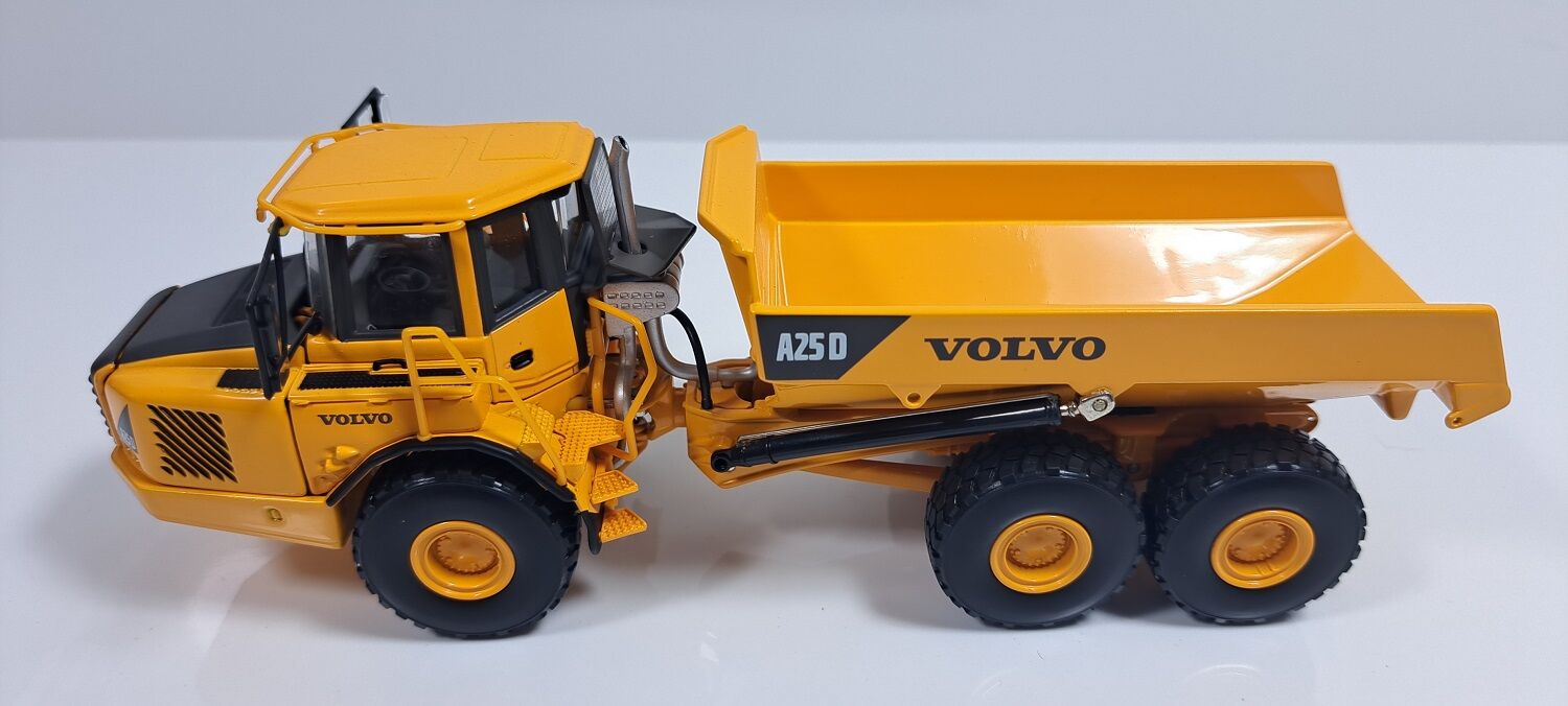 MOT10449 - Volvo A25D Articulated Dump Truck - Motorart