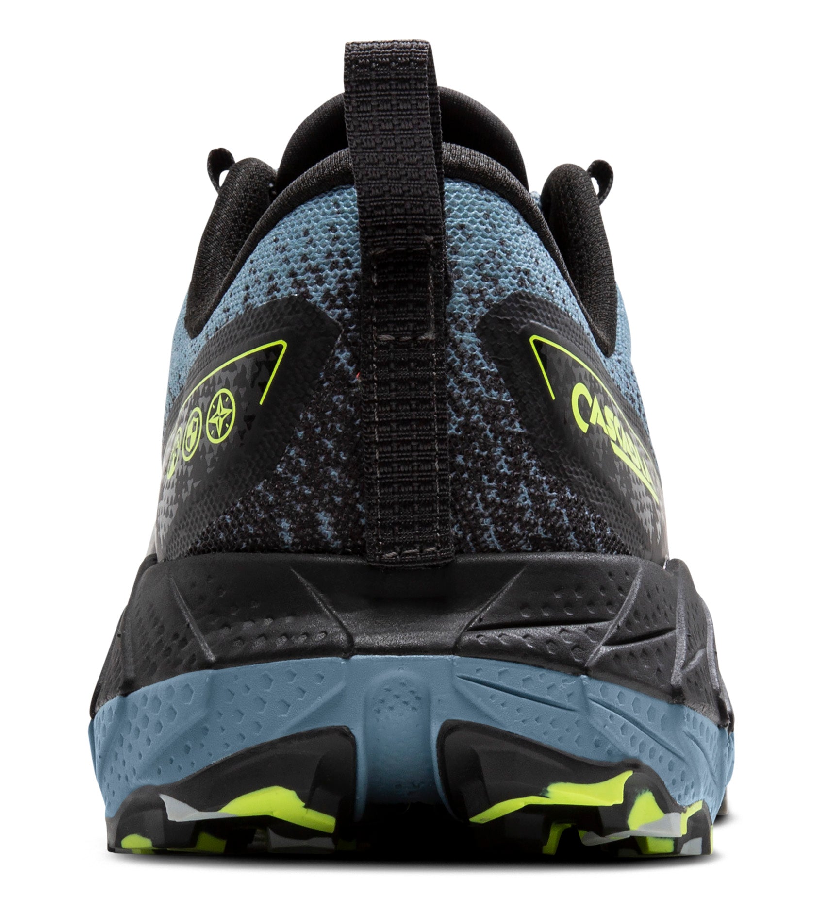 Cascadia 18 Citadel Med Width – Quarks Shoes