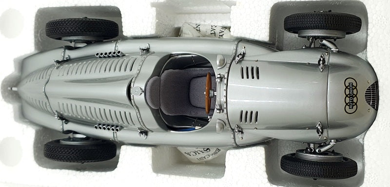 CMC 1/18 Scale Model Car M-027 - 1928-1938 Auto Union Typ D