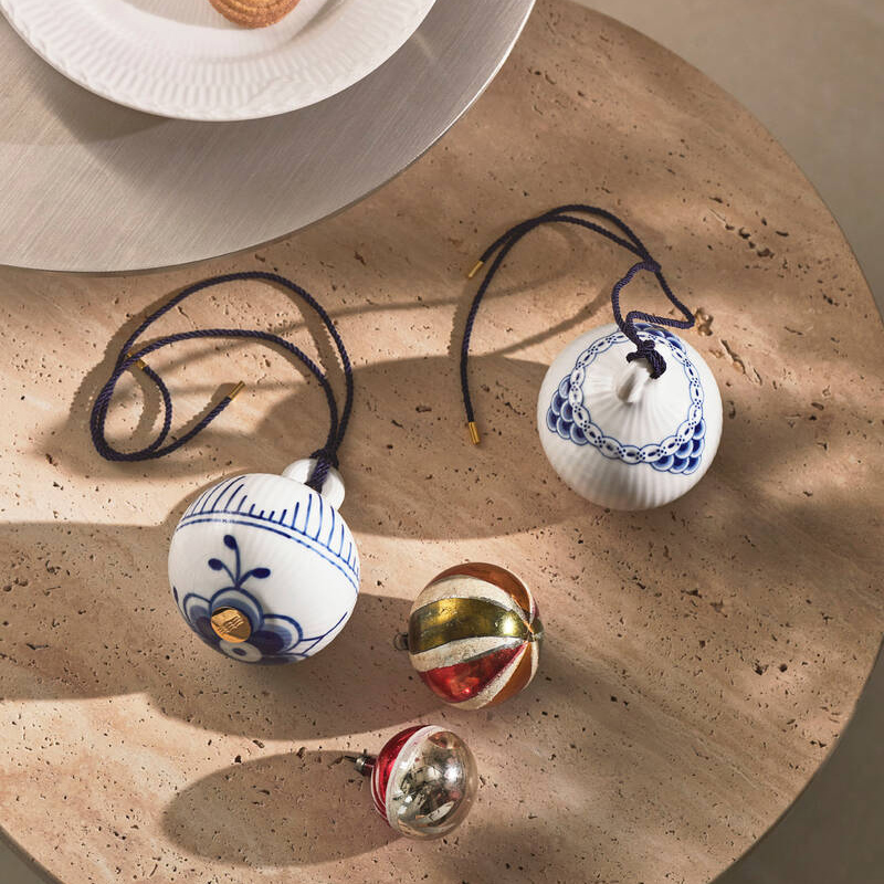 ブルーフルーテッド メガ & プリンセス オーナメント セット|ロイヤル