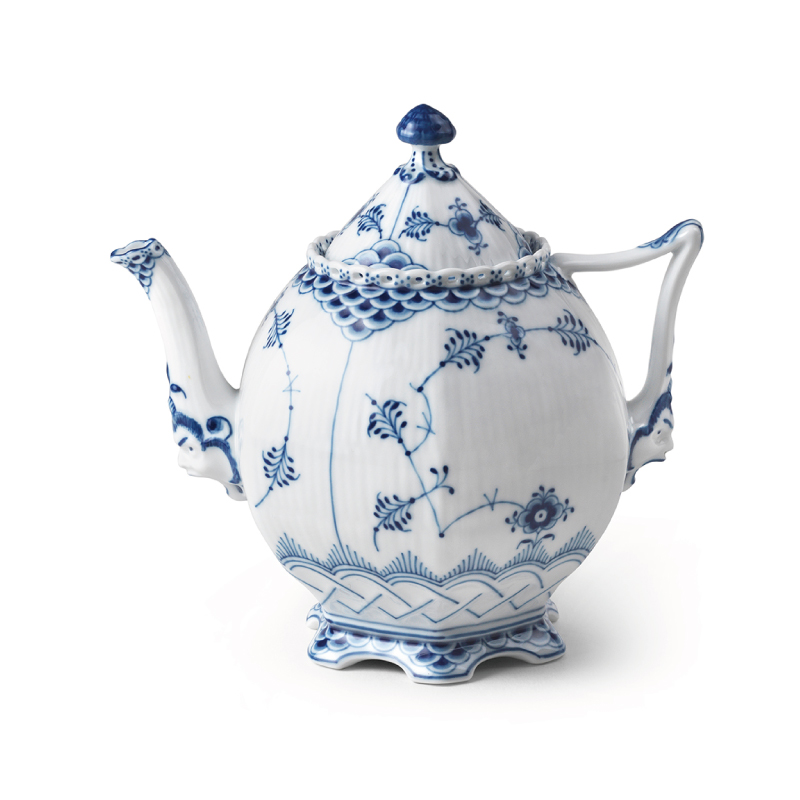 ブルーフルーテッド フルレース ティーポット 700ml|ロイヤル