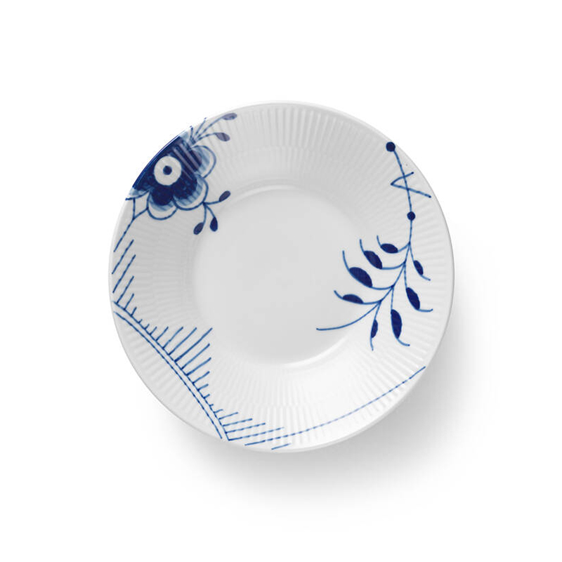 ブルーフルーテッド メガ ディーププレート 20.5cm|ロイヤル