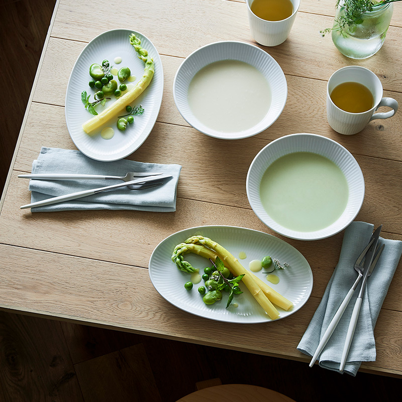 ホワイトフルーテッド ディーププレート ペア 17cm|ロイヤル