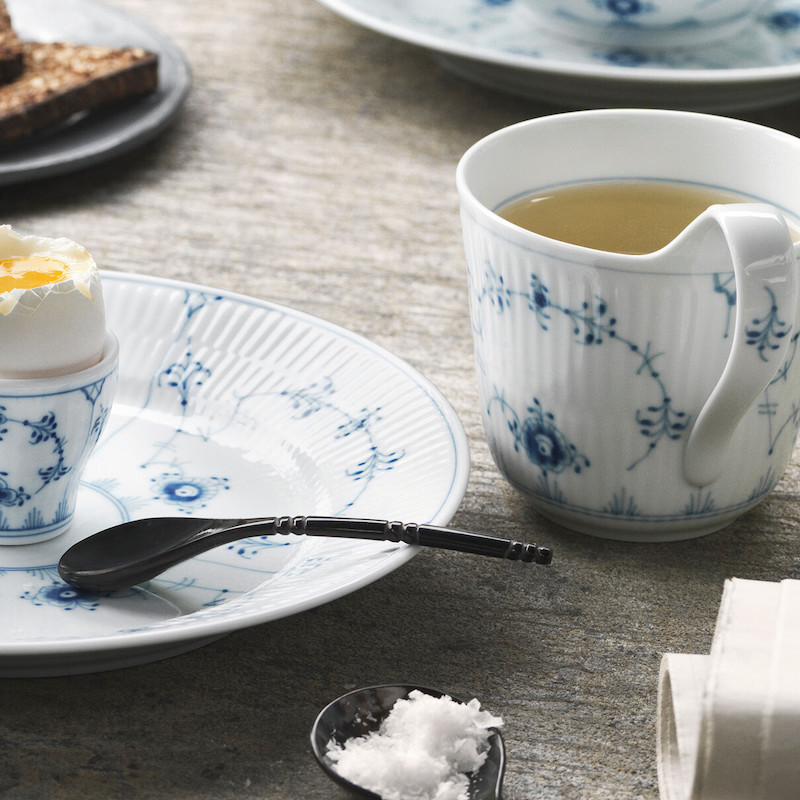 ブルーフルーテッド プレイン ハイハンドルマグ 330ml|ロイヤル