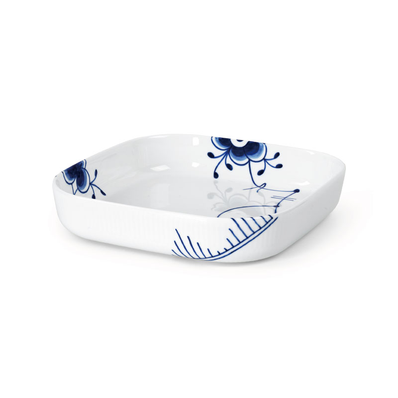 ブルーフルーテッド メガ オーブンウェア スクエアM|ロイヤル