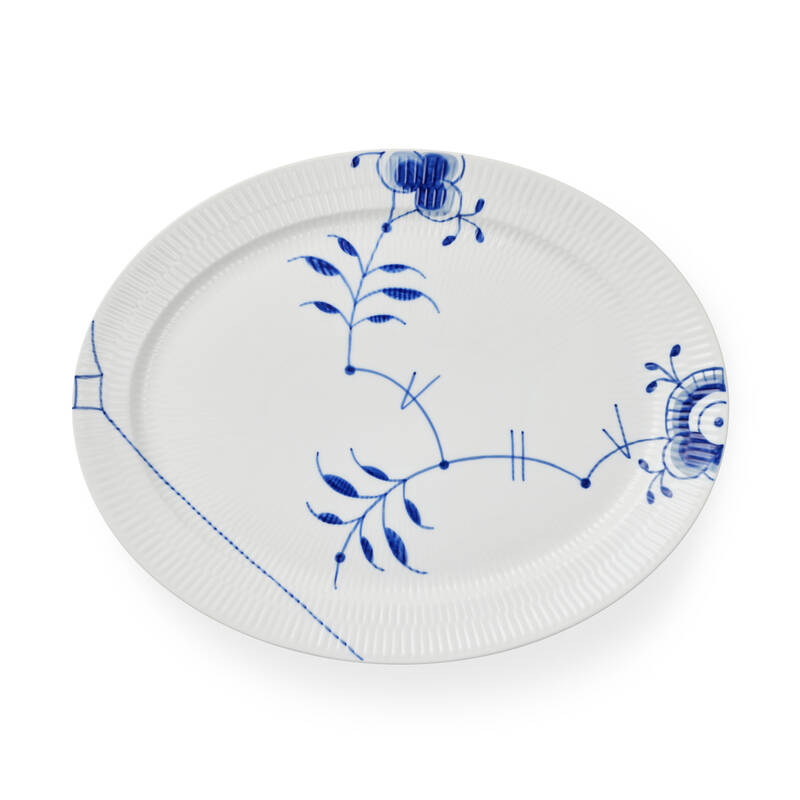 ブルーフルーテッド メガ オーバルディッシュ #9|ロイヤル