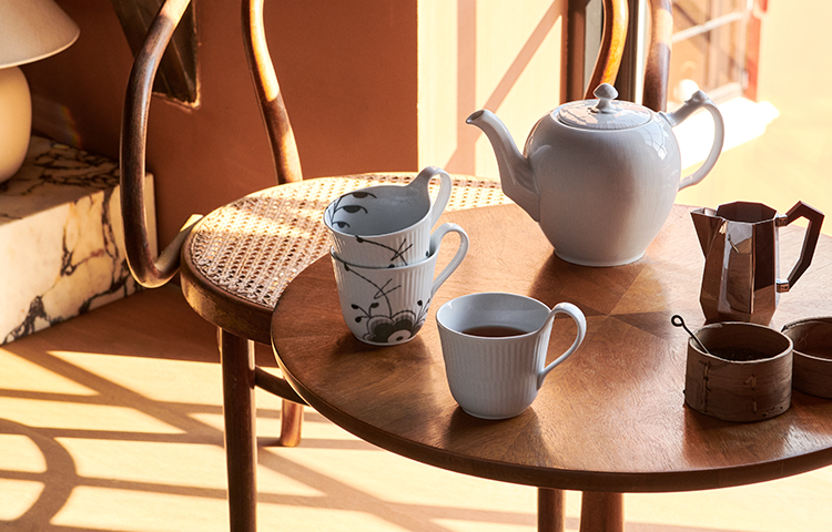 マグ ・ カップ|ロイヤル コペンハーゲン 公式オンラインストア