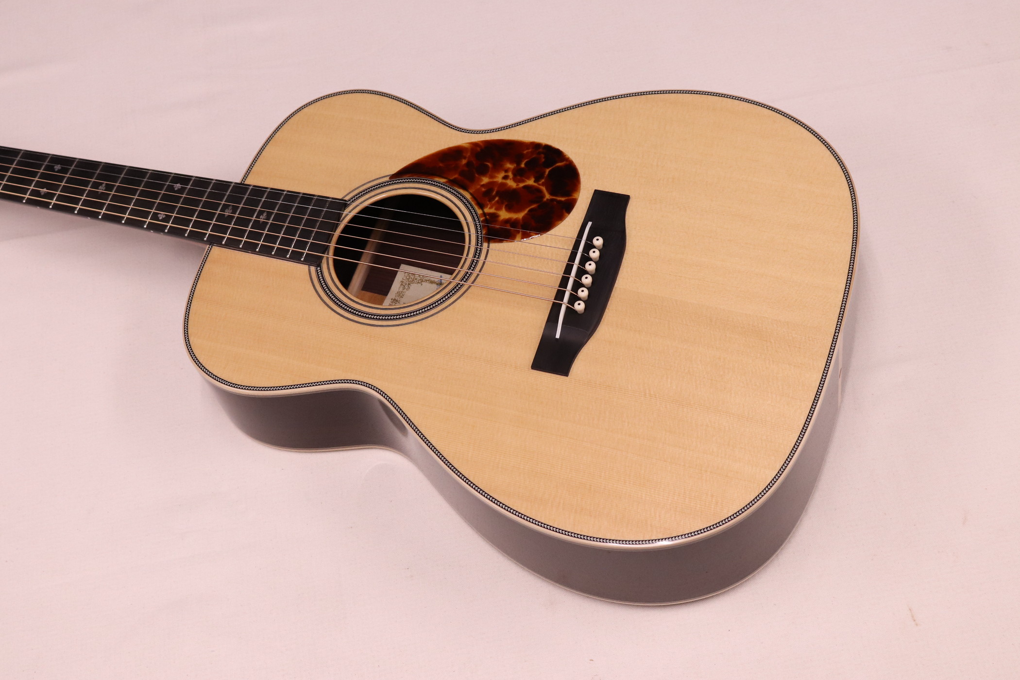 ASTURIAS アストリアス E.C.カスタム | ギター・バイオリン・チェロ